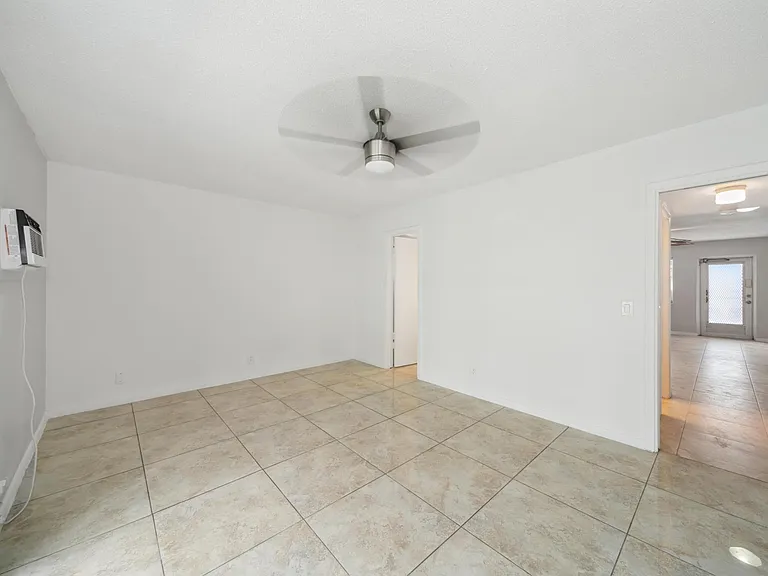114 Northampton St #114-F — Photo 11