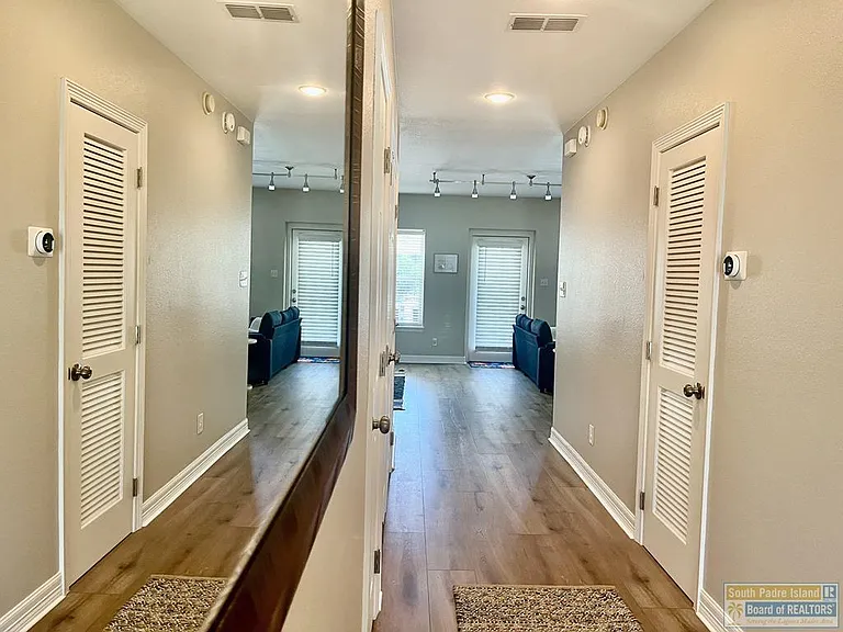120 E Sunset Dr — Photo 14