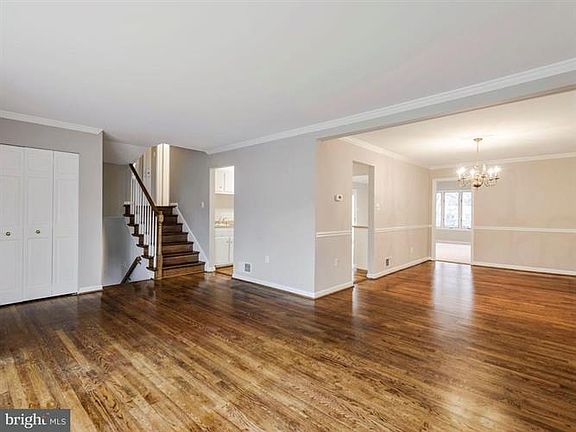 3rd image of 4710 Lillian Dr