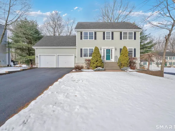 499 Woodmont Drive, Coventry, CT 06238