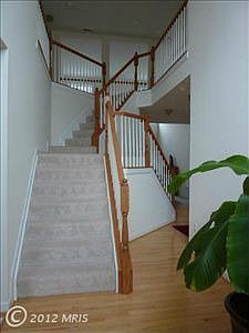 3rd image of 1254 Colonial Park Dr