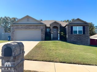 908 Pinehurst Loop, Cabot, AR 72023