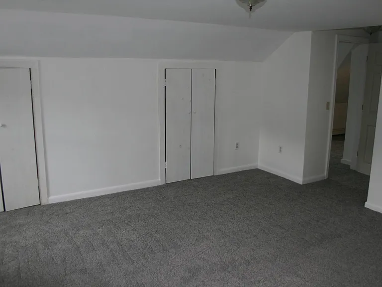 10 Chestnut St — Photo 22