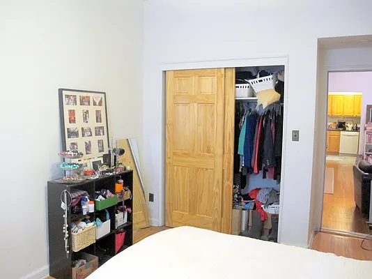 Rented by Salizzoni Realty | media 28