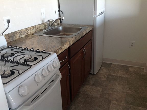 3rd image of 101 S Whiting St APT 1512