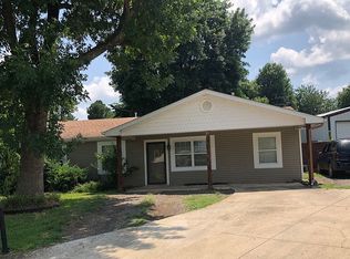 111 Hughes Ave, Hugo, OK 74743