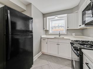10351 S Hale Ave UNIT 4, Chicago, IL 60643