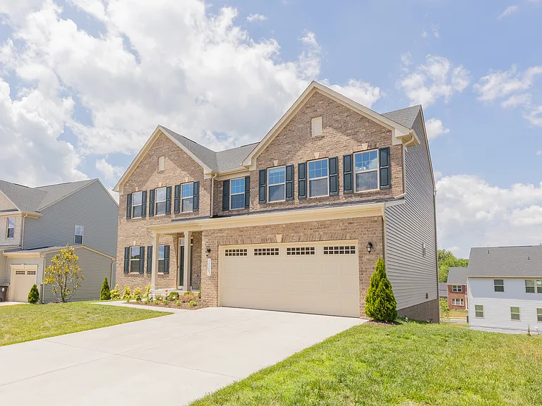 10083 Dressage Dr — Photo 2