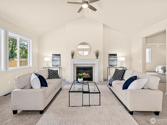4th image of 2382 56th Avenue SW #27