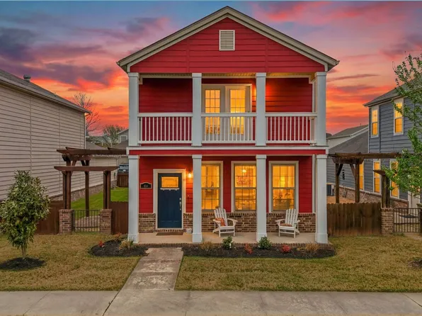 614 N Keats Dr, Fayetteville, AR 72704