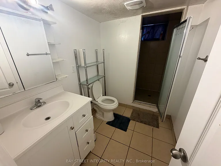 59 Christina Cres #BASEMENT — Photo 4