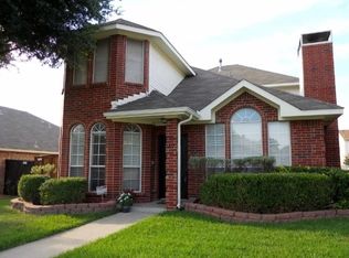 1415 Ross Dr, Lewisville, TX 75067