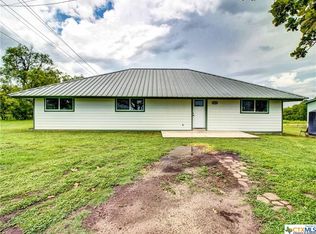1048 Leissner School Rd, Seguin, TX 78155