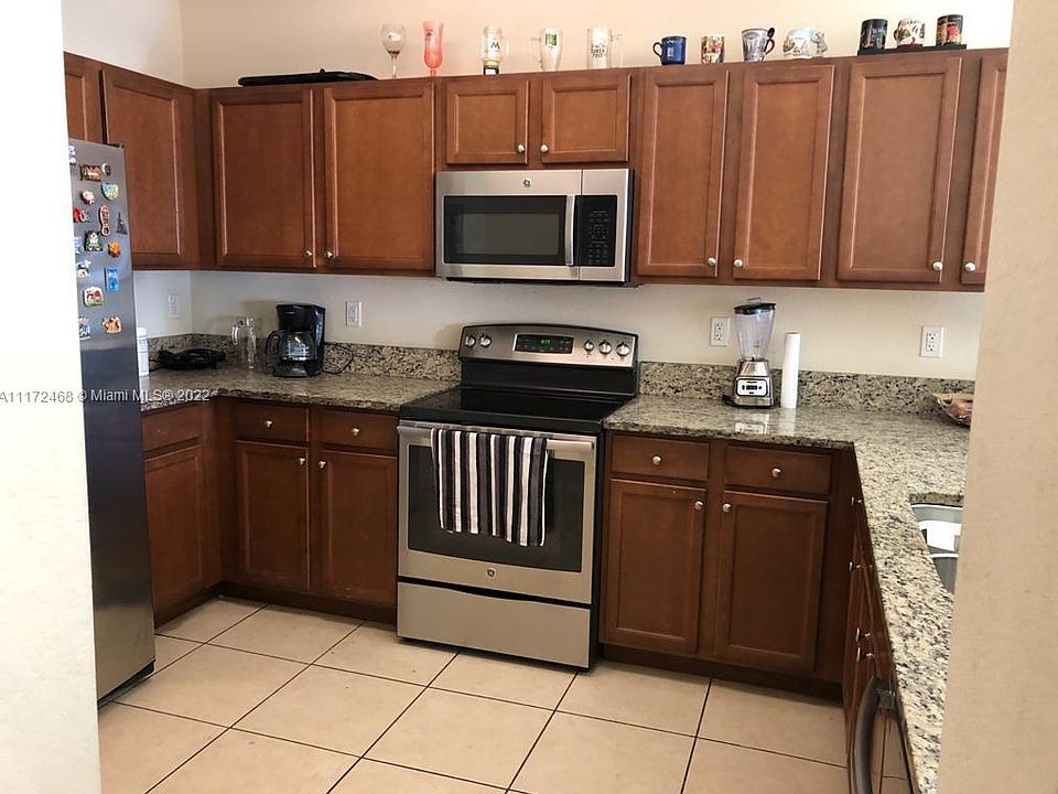 1st image of 8620 NW 97th Ave APT 206