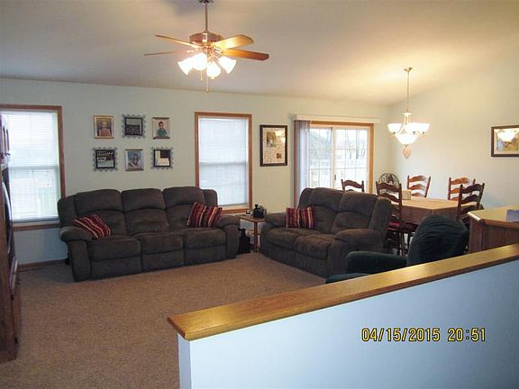 2nd image of 56695 Meadow Glen Dr