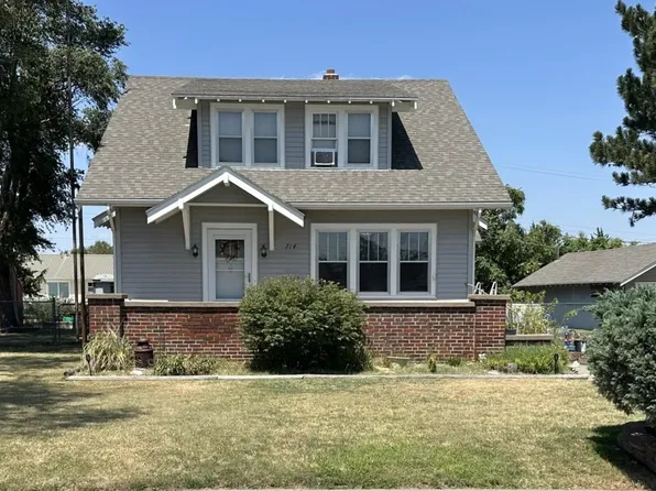 714 E 6th St, La Crosse, KS 67548