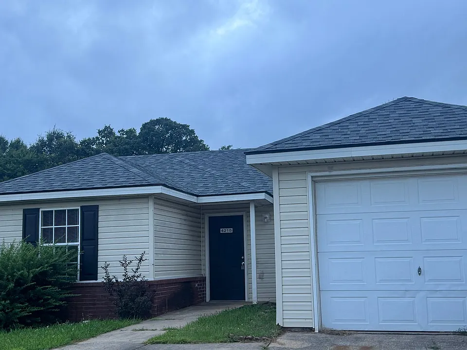 4215 Walnut Park Dr