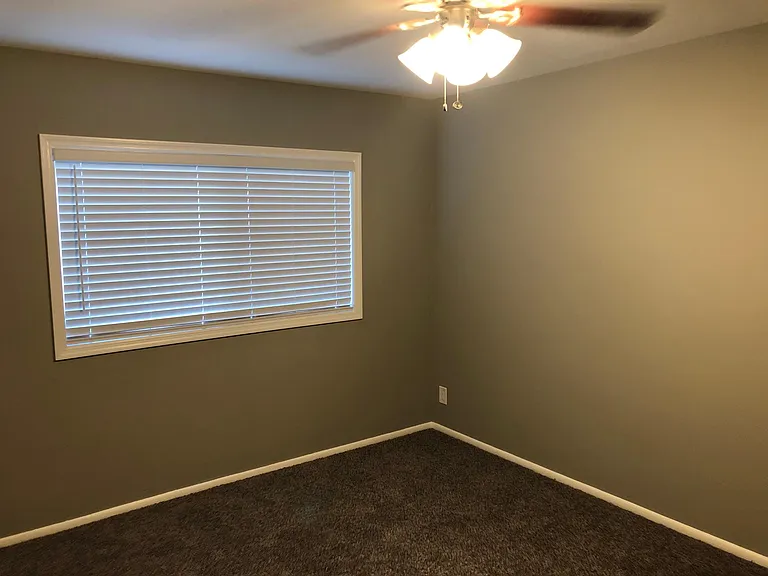1049 E Ocean Blvd #5 — Photo 9