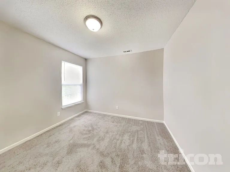 8432 Centenary Dr — Photo 16