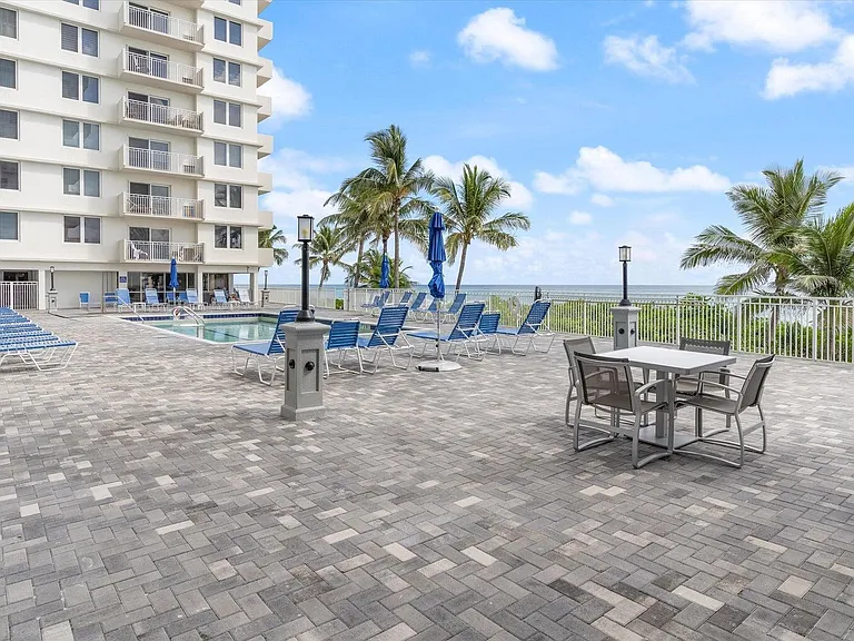 3215 S Ocean Blvd #303 — Photo 15