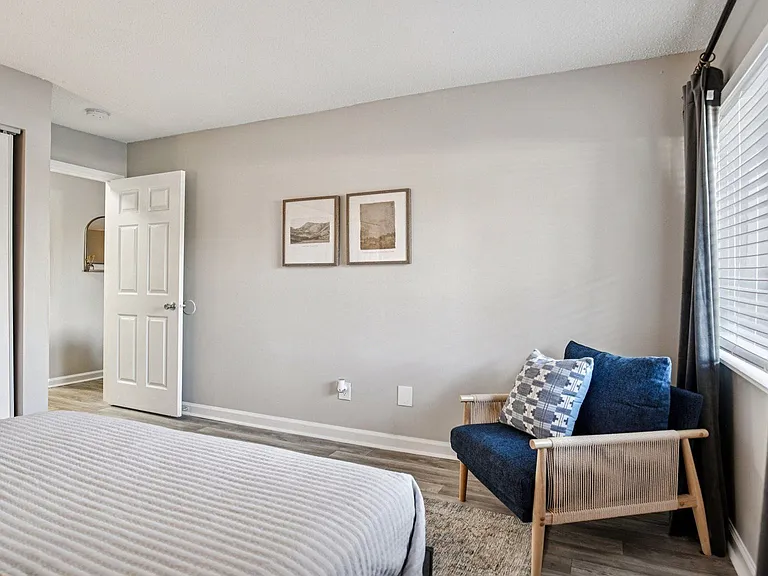 Compass Vista Apartments — Photo 28