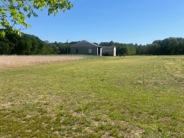 272 Deer Run Trl, Saint Stephens Church, VA 23148