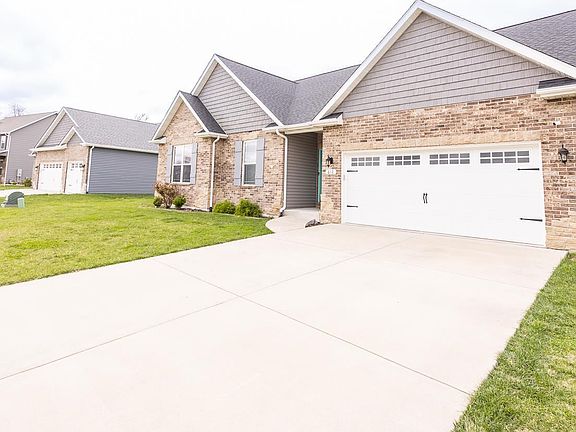 2nd image of 612 Daniel Dr