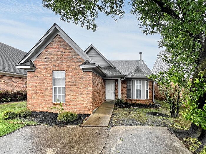 1st image of 7611 Lilly Dr