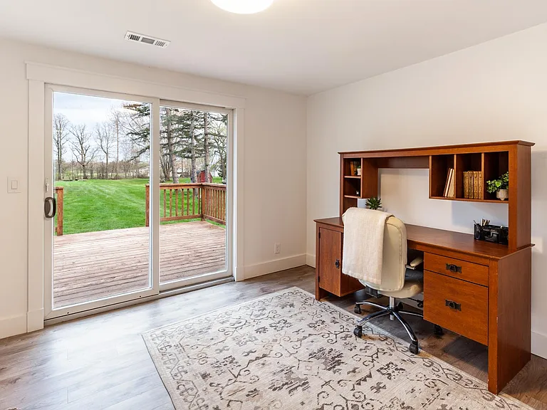 4898 Beach Ridge Rd — Photo 12