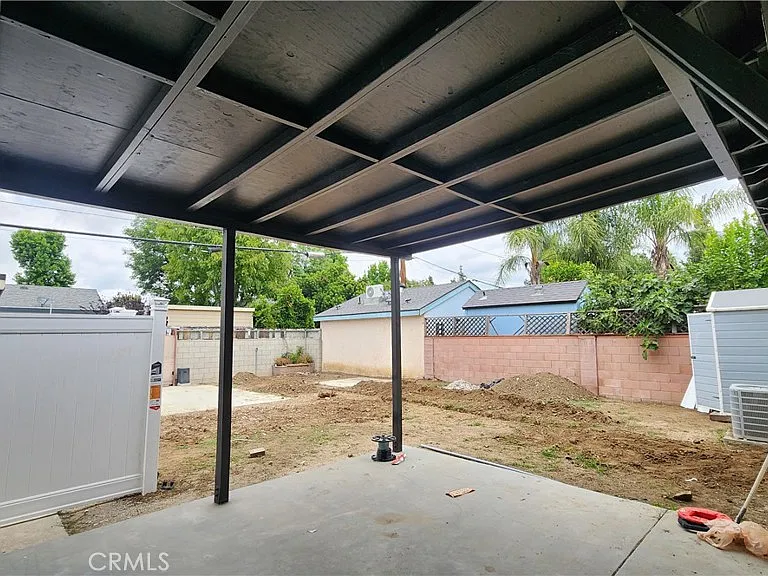 15709 Devonshire St — Photo 30