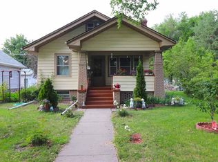 1604 8th St, Columbus, NE 68601