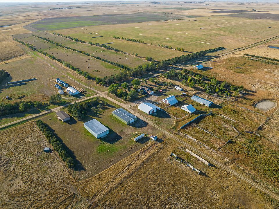 McKnight, Bison, SD 57620 MLS 11154738 Zillow