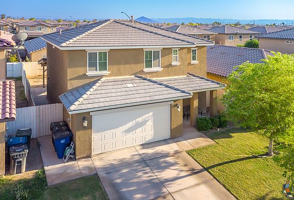 2nd image of 608 Flying Cloud Dr