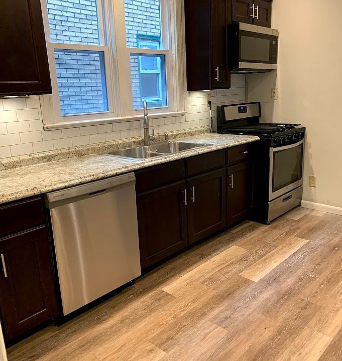 1st image of 272 Parkdale Ave