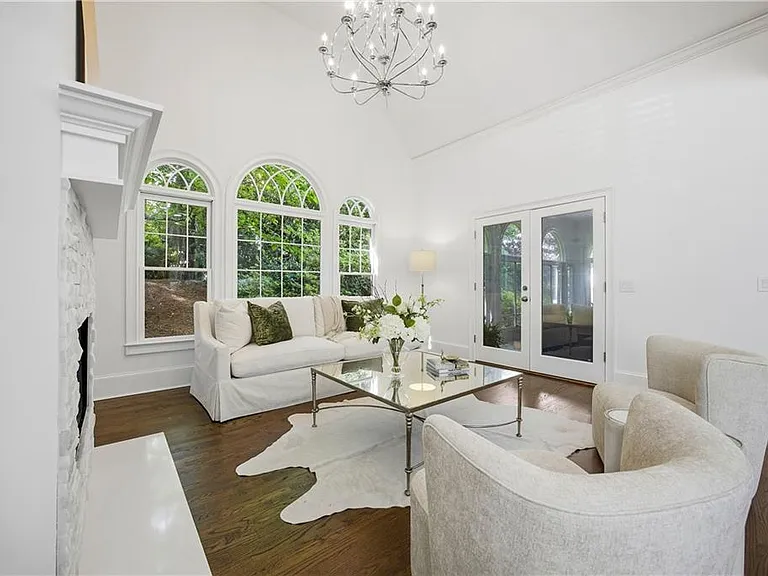 6410 Westchester Pl — Photo 34
