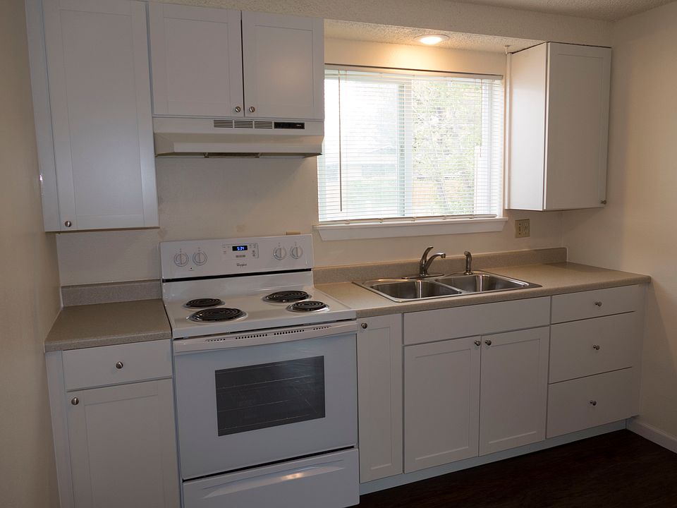 1st image of 417 W Idaho Ave APT A