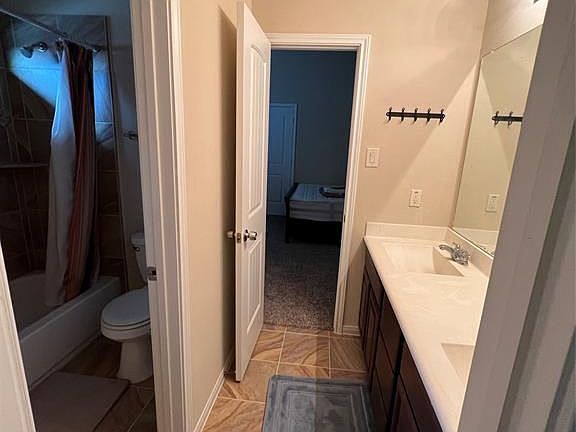 5th image of 2362 Terracina Ct