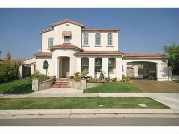 1046 Codiroli Way photo 1
