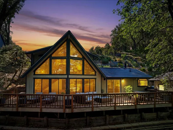 11240 Loch Lomond Road, Middletown, CA 95461