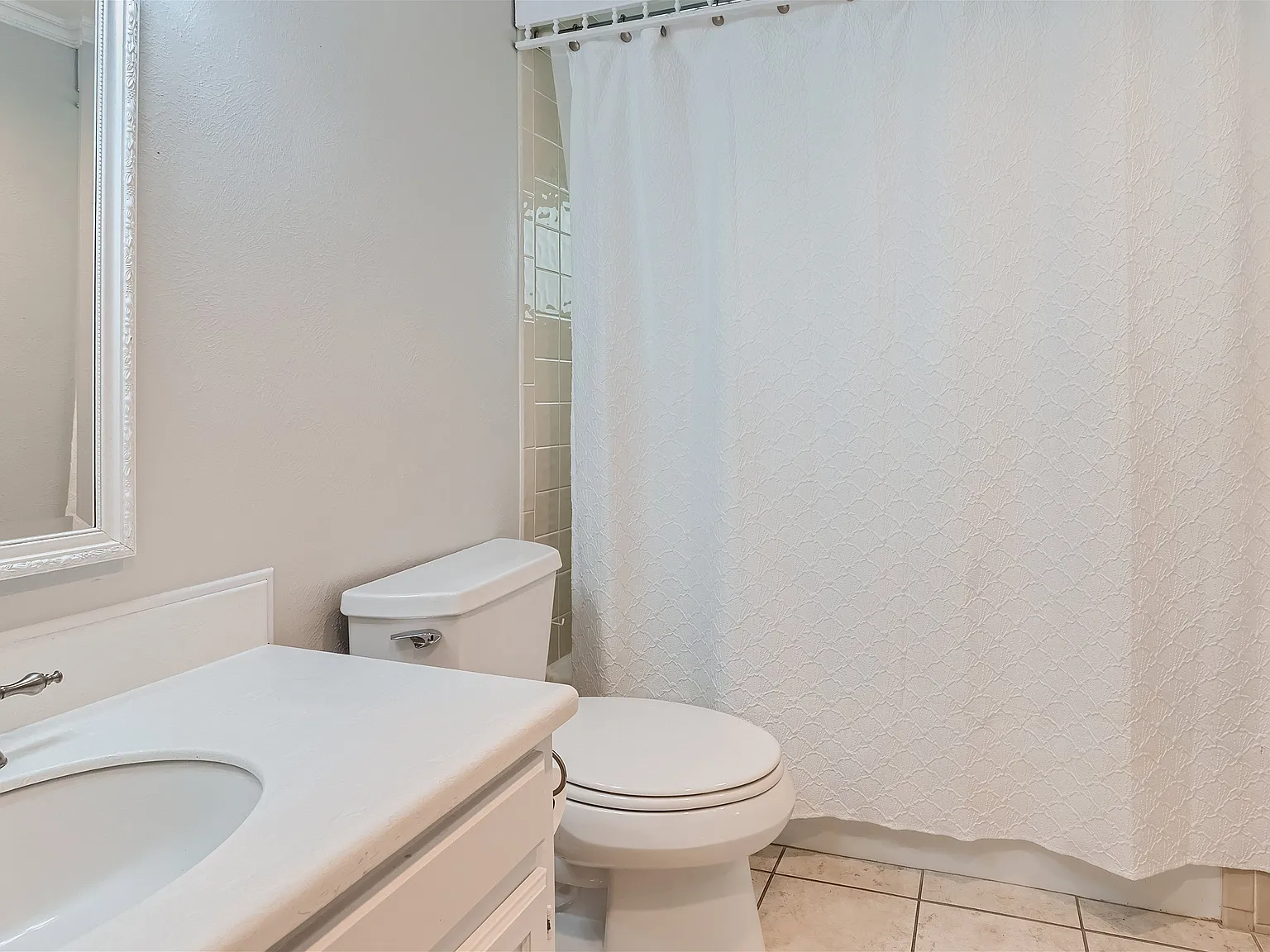 2 bed, 2350 sqft, $5,000 — Photo 4