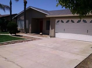 2139 Randolph St, Delano, CA 93215