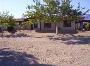 33403 Carnelian Rd, Lucerne Valley, CA 92356