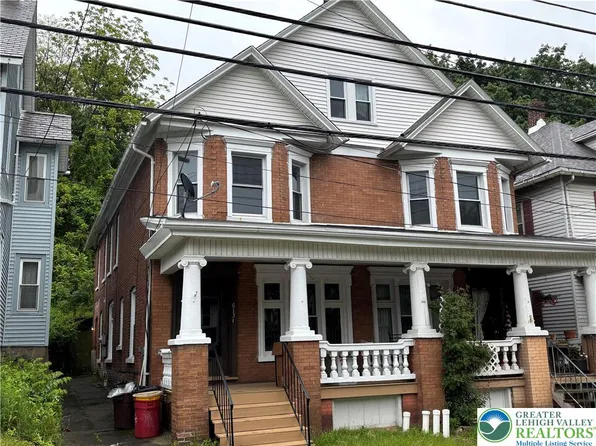 613 S Main St, Bangor, PA 18013