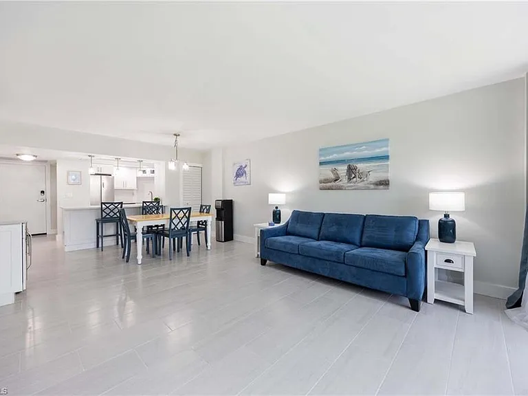 5 Bluebill Ave #108A — Photo 15