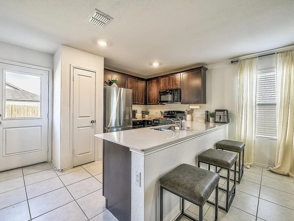 336 Dry Canyon Way