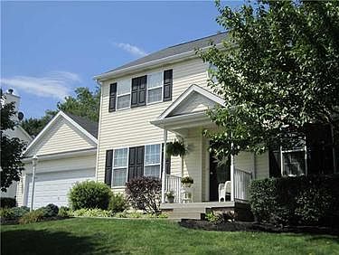 2nd image of 727 Little Creek Ln