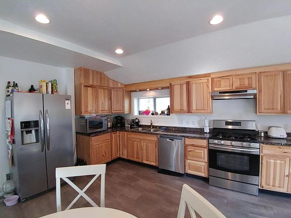 4th image of 2508 Day Ave NW