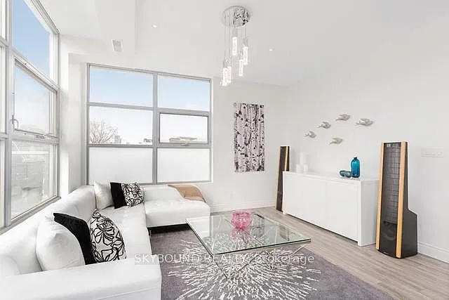 3 bed, $4,800 — Photo 3