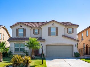 2301 Delicious Ln, Palmdale, CA 93551