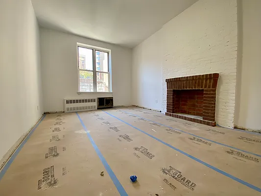 Rented by Bohemia Realty Group | media 6